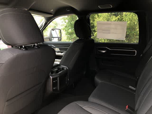 New 2026 RAM 3500 Big Horn AWD/4WD image 41
