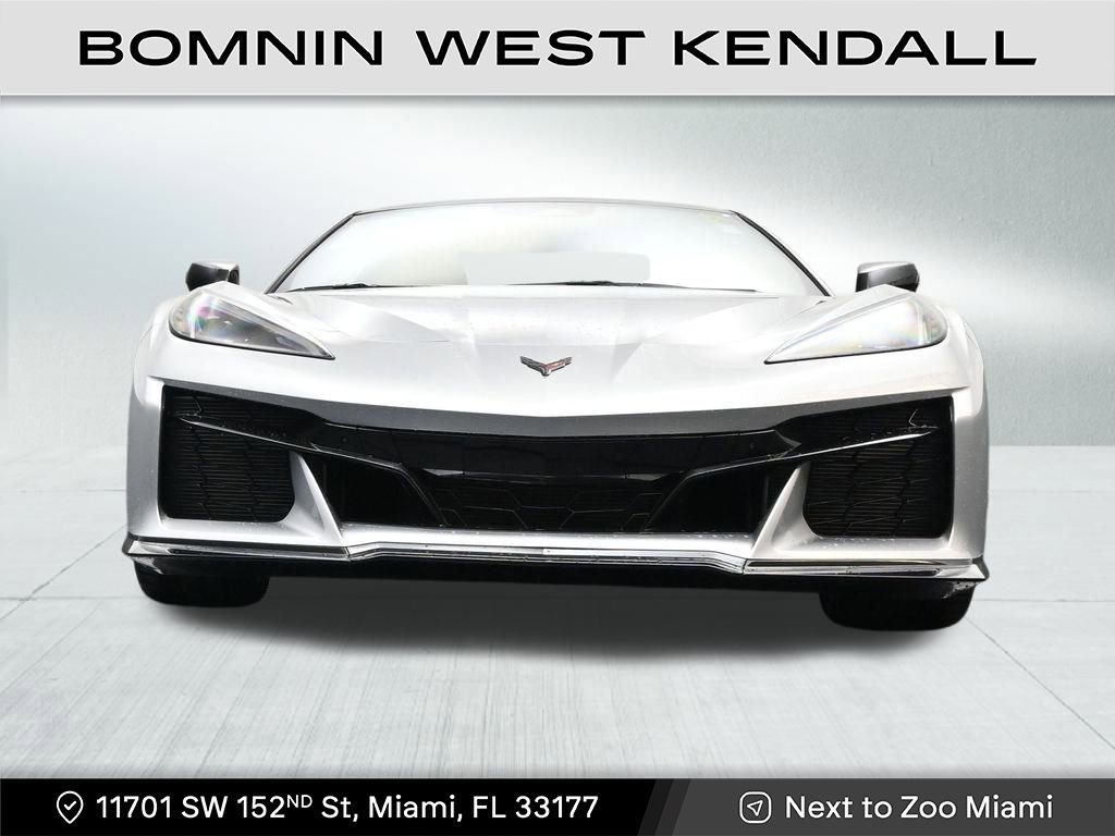 Used 2026 Chevrolet Corvette Z06 w/ Stealth Interior Trim Package image 27