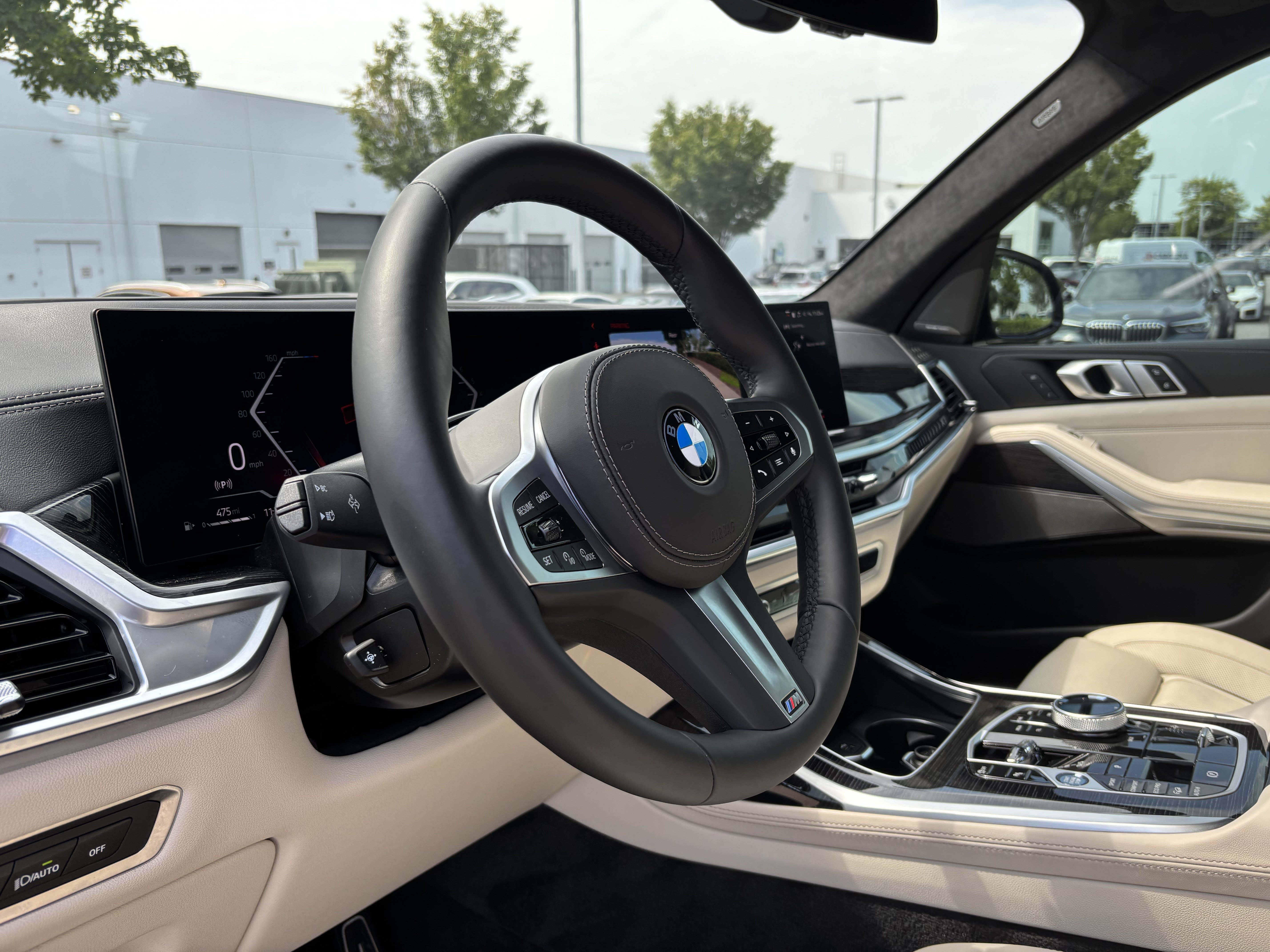 Used 2026 BMW X7 xDrive40i AWD/4WD image 17