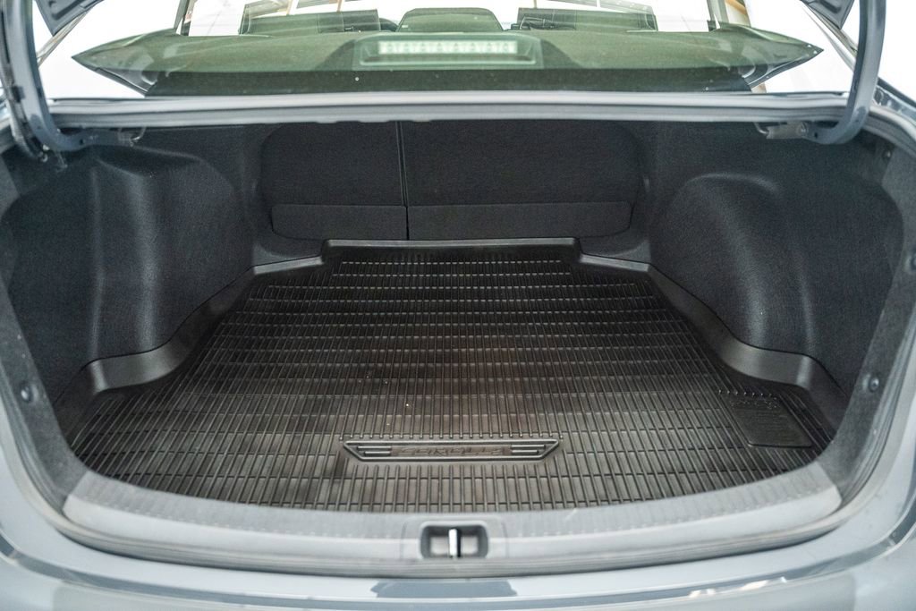 Certified 2025 Toyota Corolla LE image 11