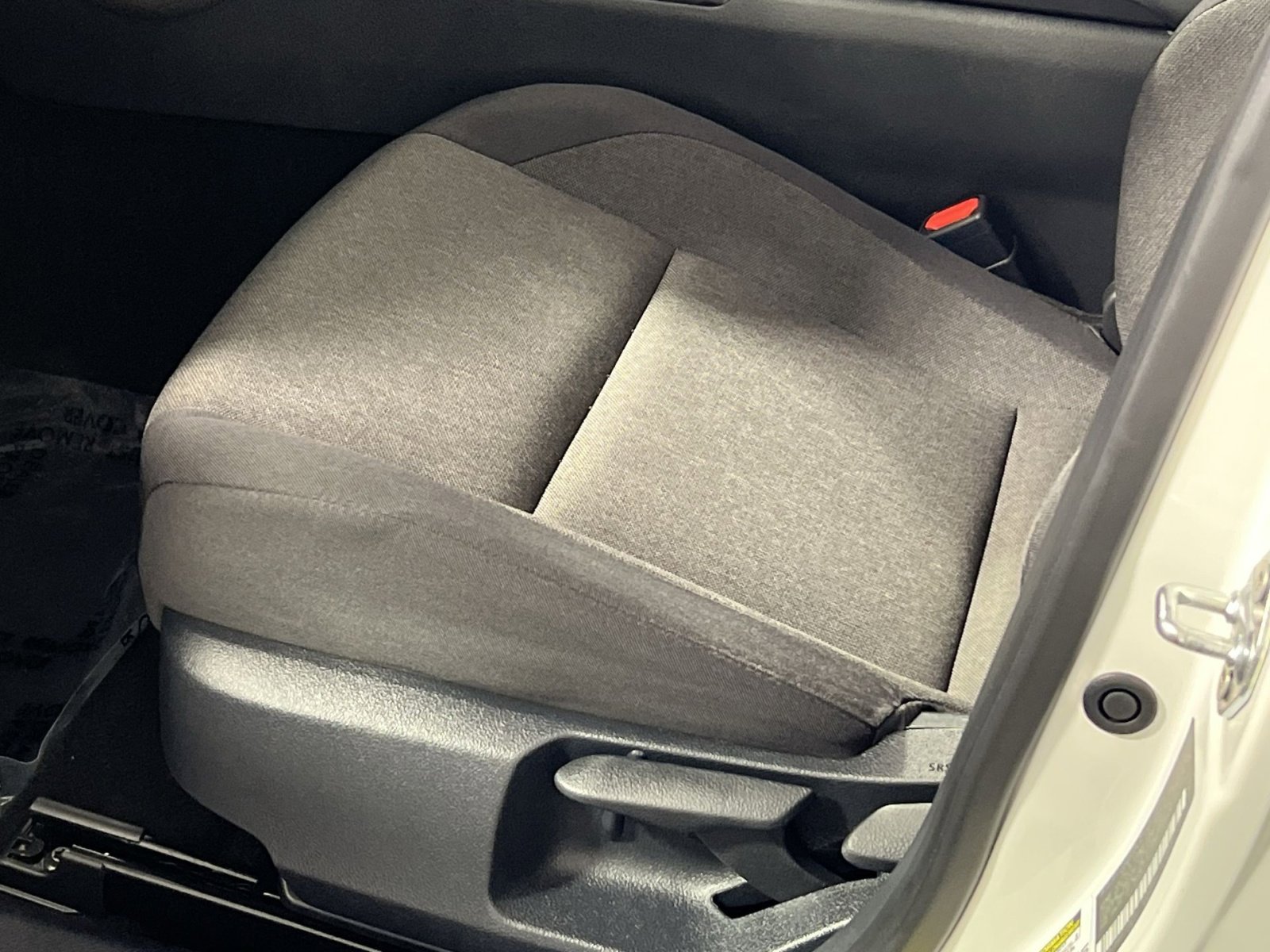 Used 2025 Toyota Camry LE image 14