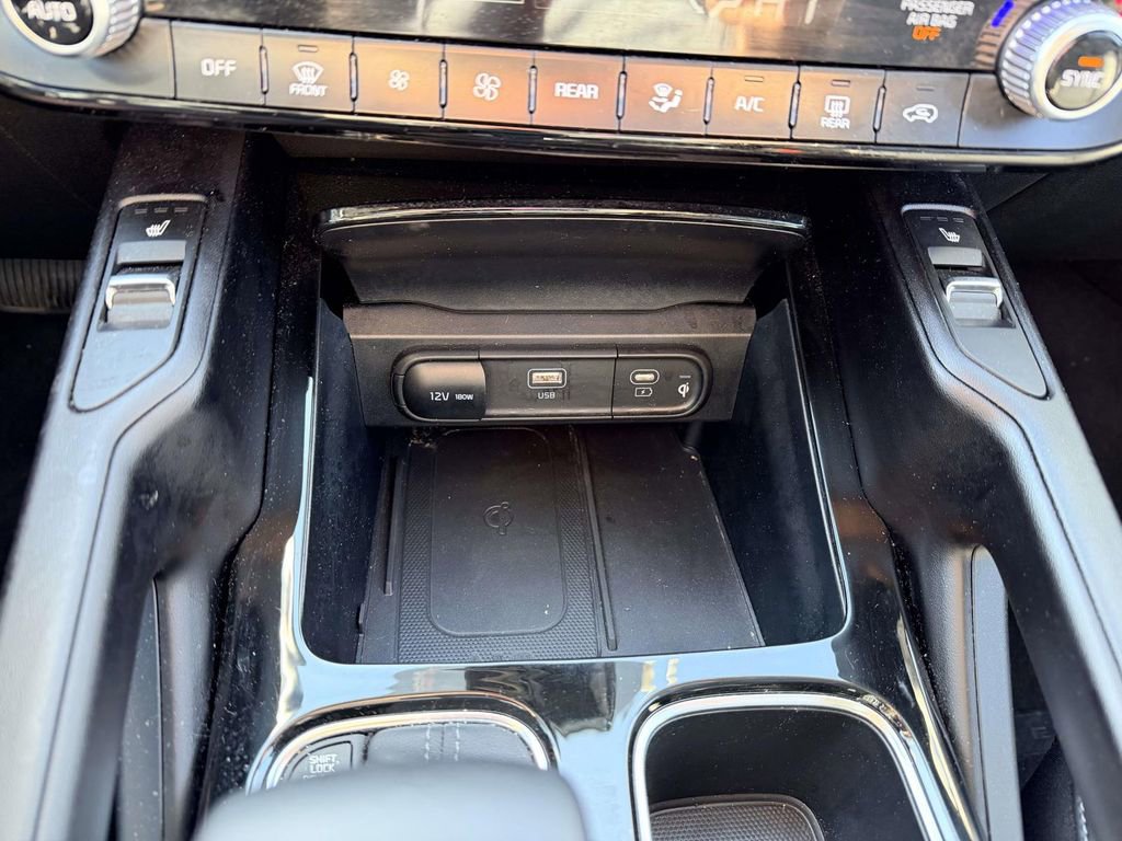 Used 2025 Kia Telluride S image 6