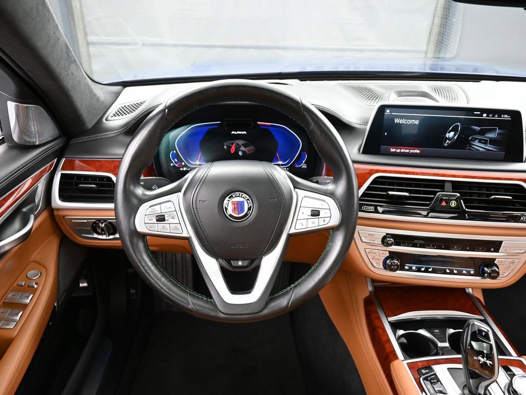 Used 2022 BMW ALPINA B7 xDrive w/ Luxury Rear Seating Package AWD/4WD image 19