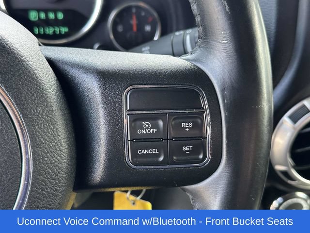 Used 2017 Jeep Wrangler Sahara w/ Connectivity Group AWD/4WD image 12