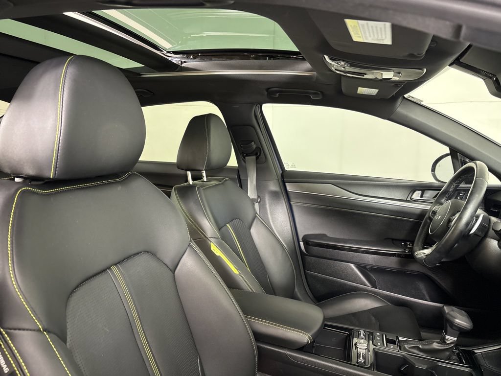 Used 2025 Kia K5 GT w/ GT1 Package FWD image 18