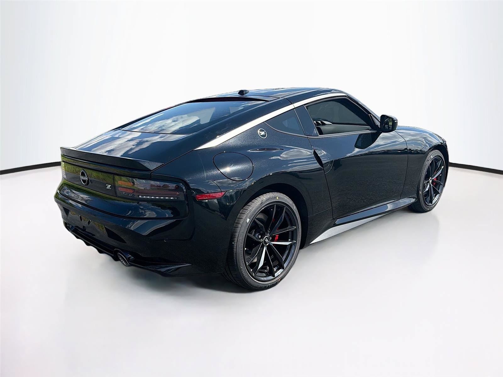 New 2026 Nissan Z Performance w/ Floor Mat Package RWD image 7