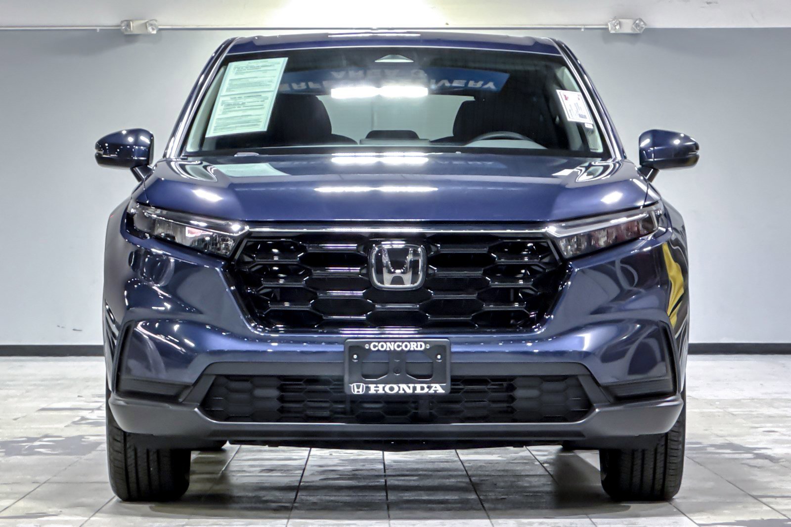 Used 2025 Honda CR-V EX image 5