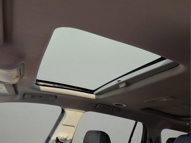 Used 2020 GMC Acadia SLT image 12