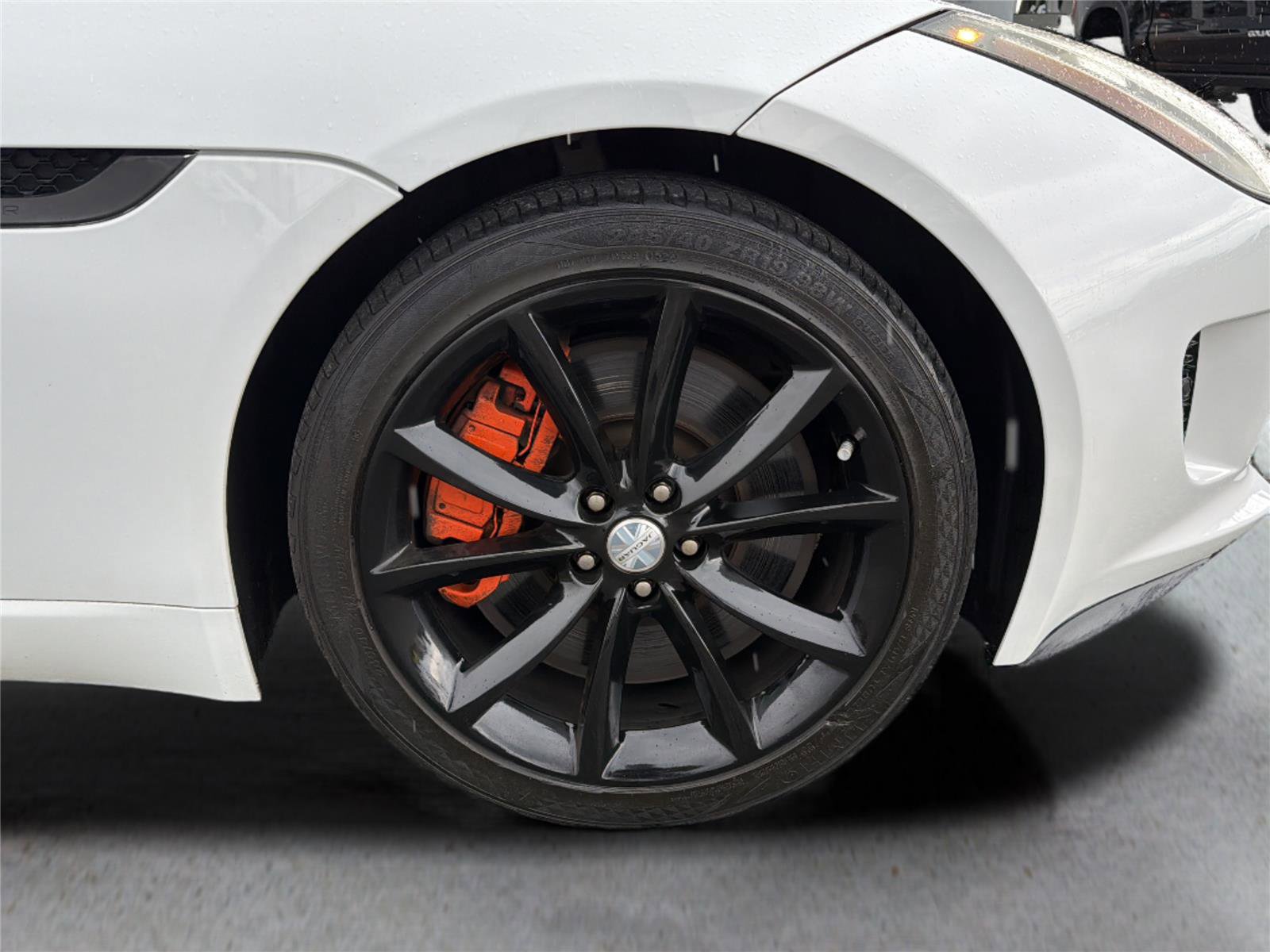 Used 2015 Jaguar F-TYPE S RWD image 32