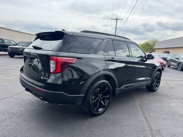 Used 2023 Ford Explorer ST-Line w/ Class IV Trailer Tow Package AWD/4WD image 9
