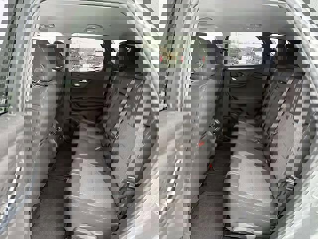 Used 2025 Chevrolet Blazer LT image 12