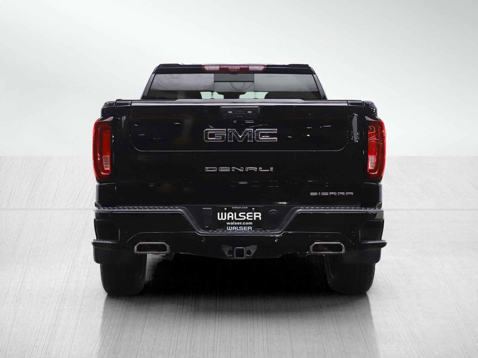 Used 2023 GMC Sierra 1500 Denali Ultimate AWD/4WD image 4
