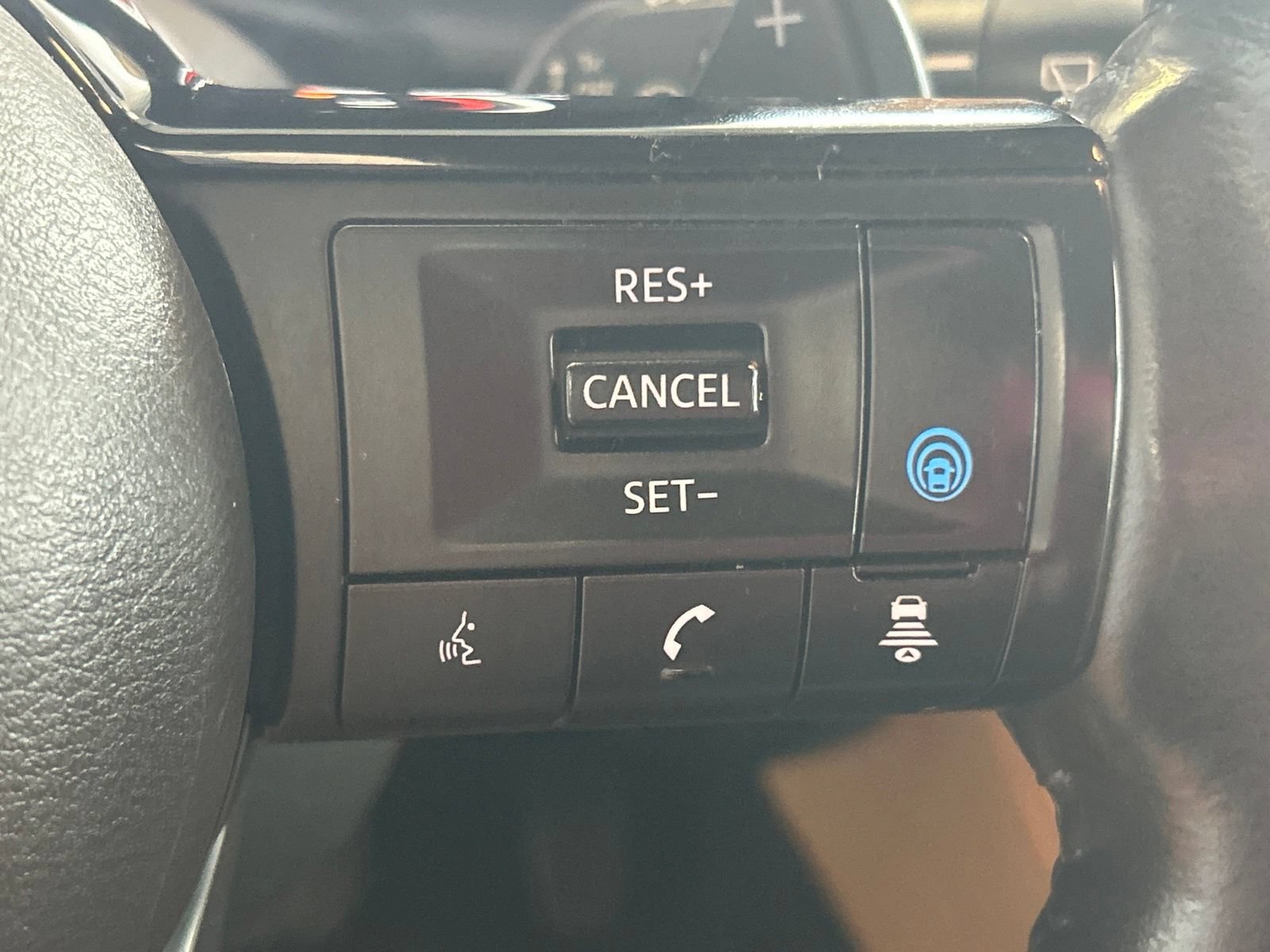 Used 2021 Nissan Rogue Platinum AWD/4WD image 21