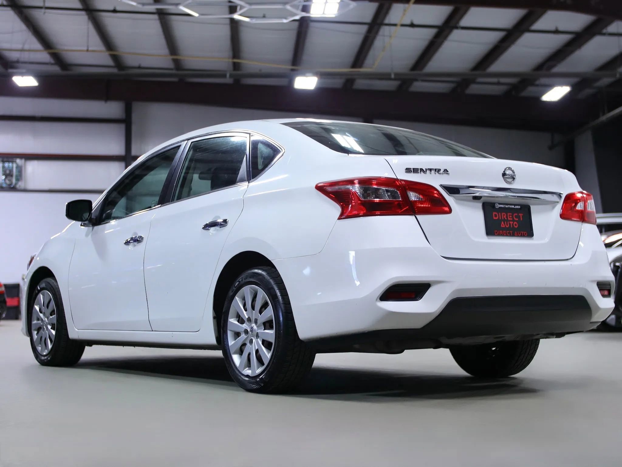 Used 2018 Nissan Sentra S image 15