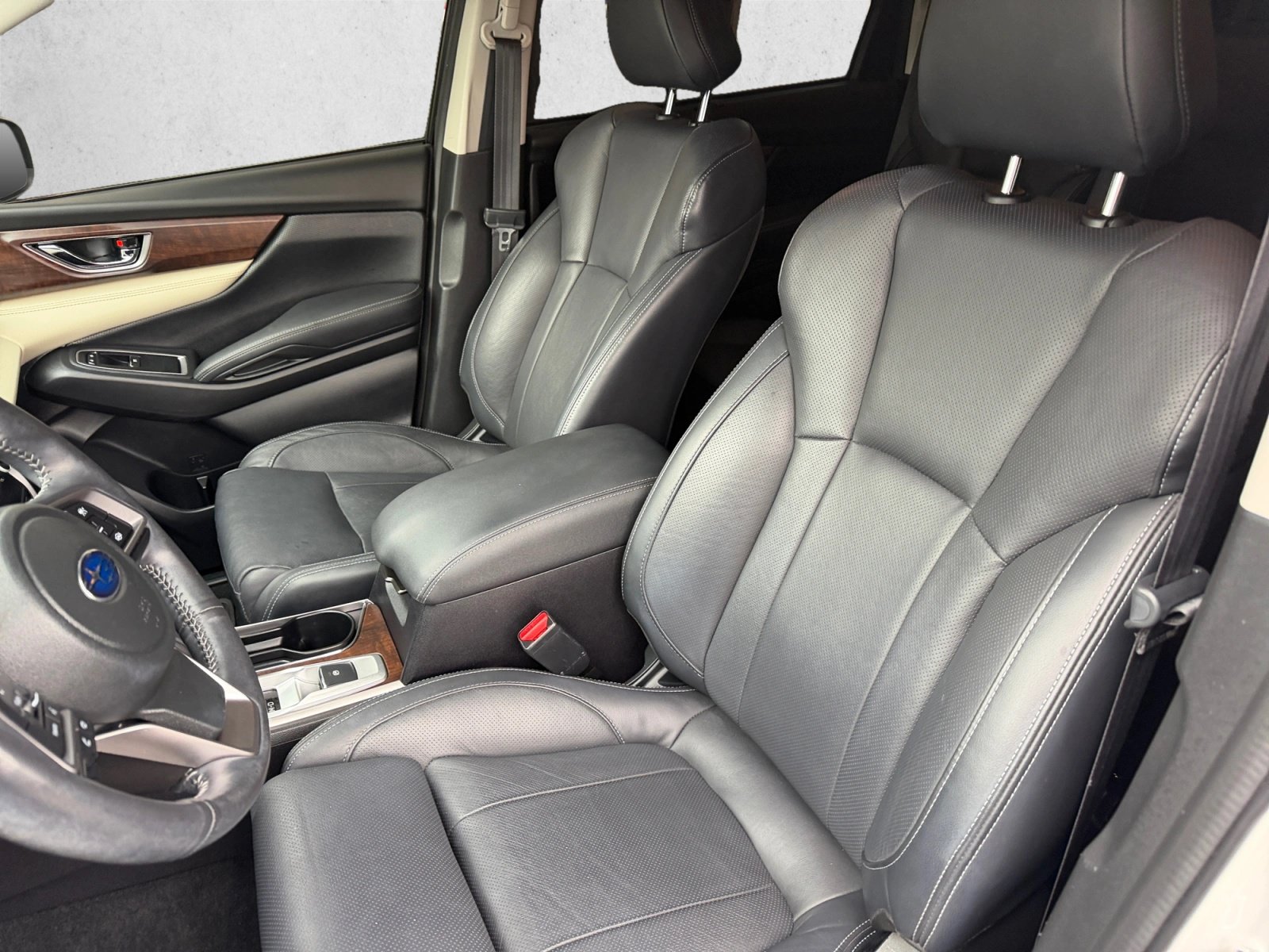 Used 2022 Subaru Ascent Touring AWD/4WD image 11