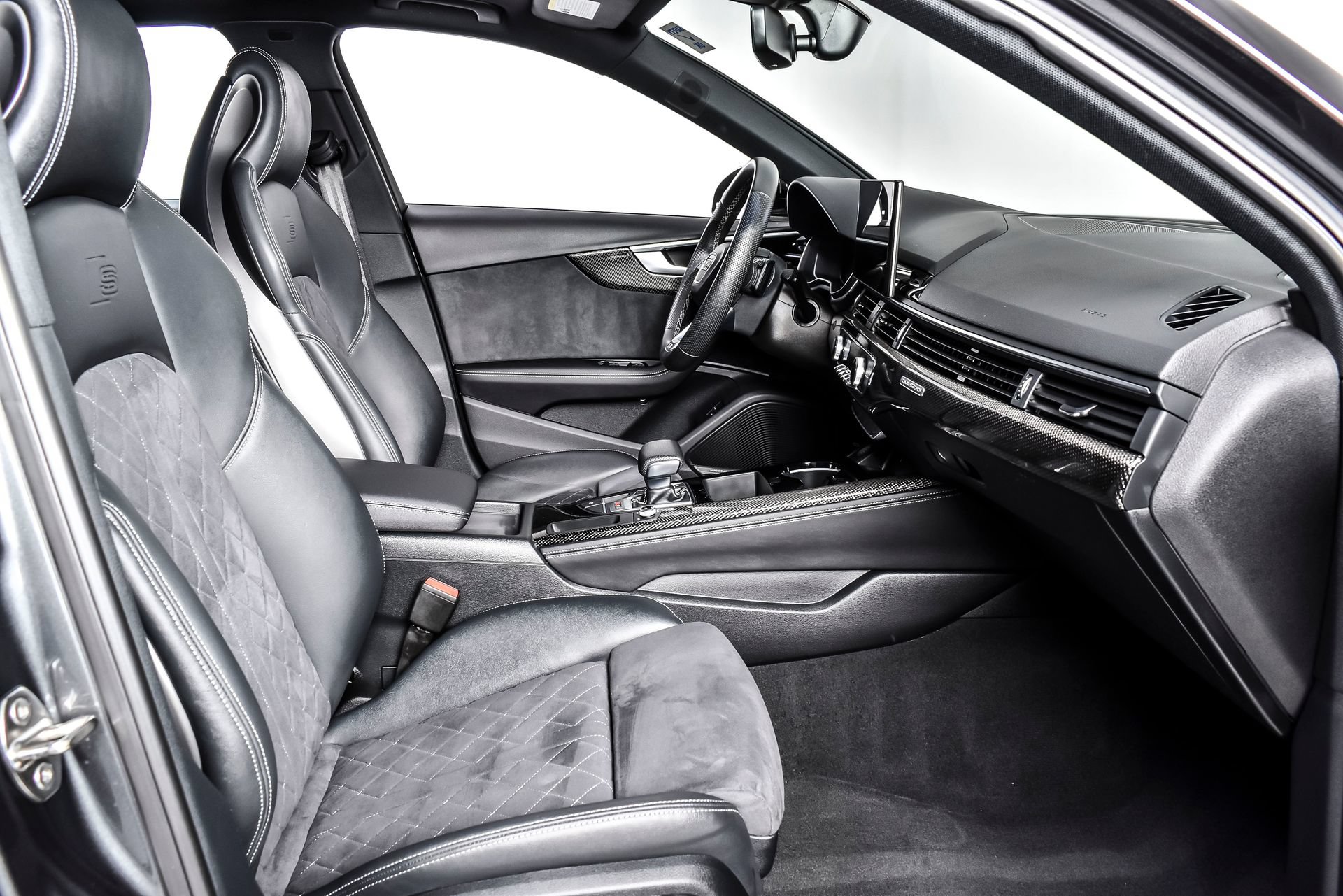 Used 2023 Audi S4 Premium Plus AWD/4WD image 24