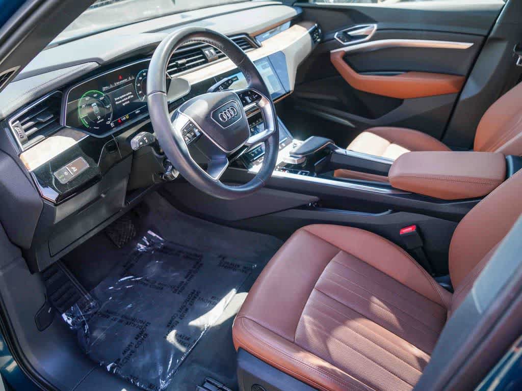 Used 2023 Audi e-tron Premium Plus AWD/4WD image 13