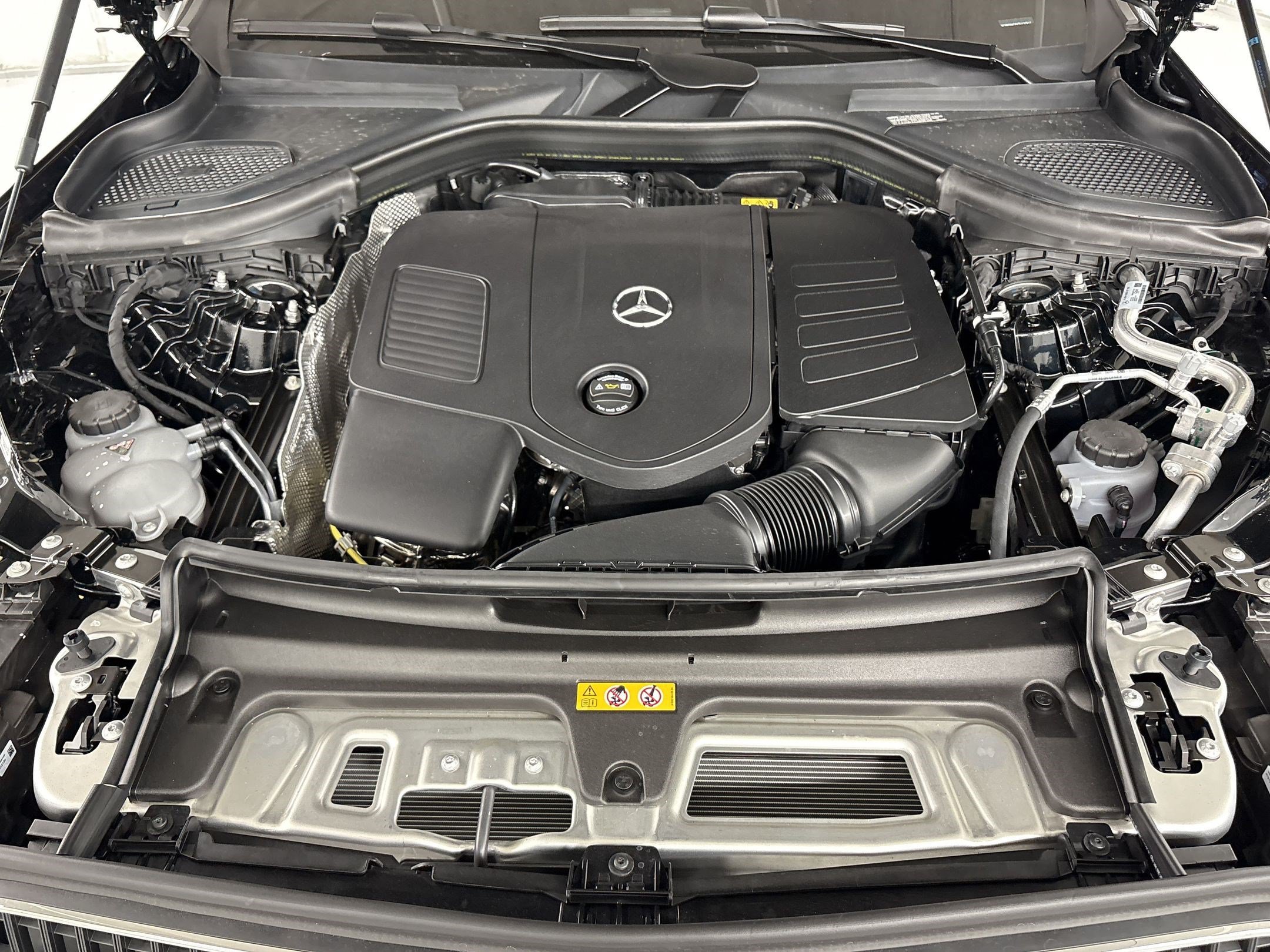 Certified 2026 Mercedes-Benz GLC 300 image 32
