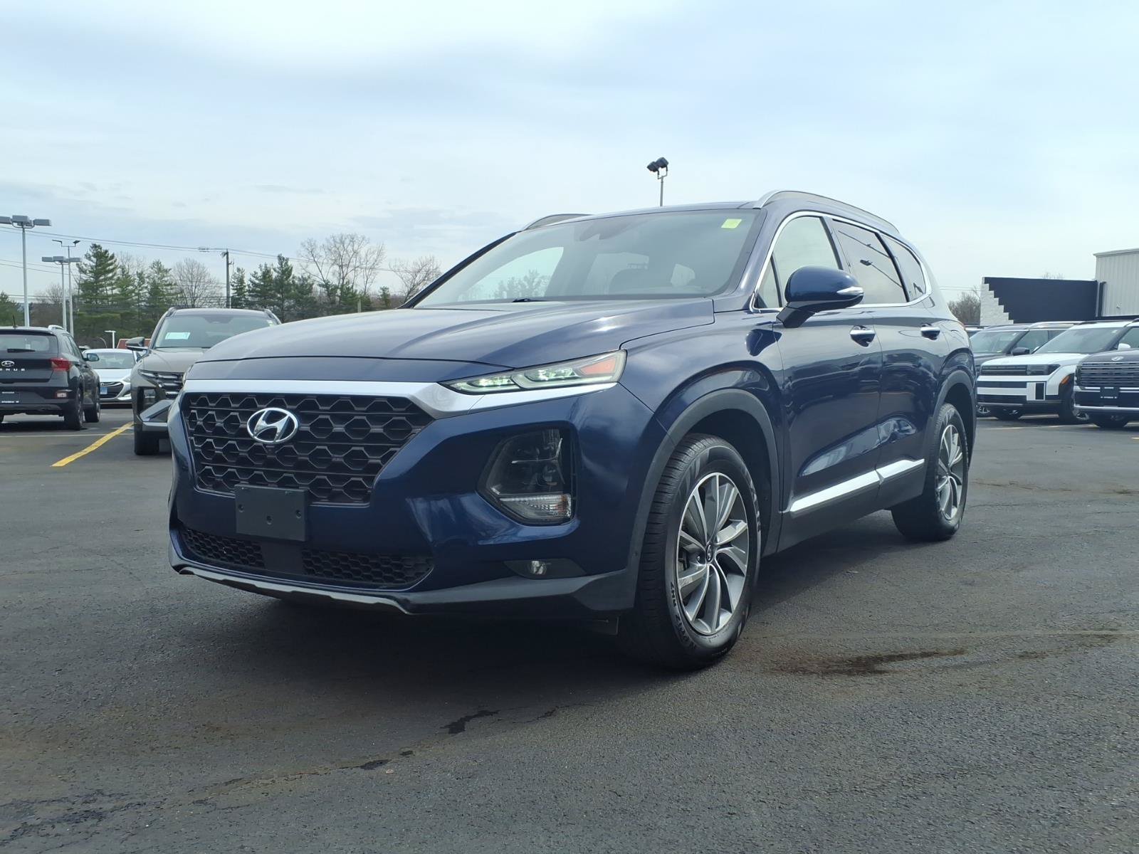 Used 2019 Hyundai Santa Fe AWD video 1