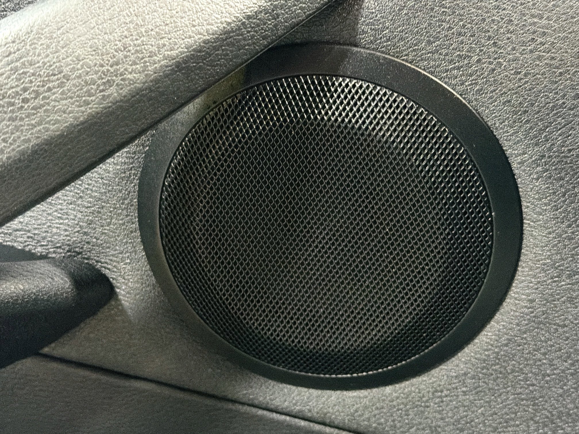 Used 2015 BMW X1 xDrive28i image 22