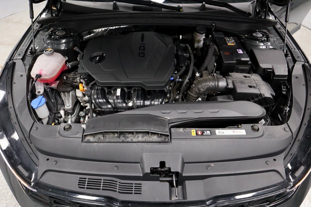 Used 2025 Kia K5 LXS image 16