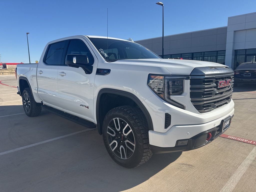 Used 2024 GMC Sierra 1500 AT4 w/ Technology Package AWD/4WD image 7