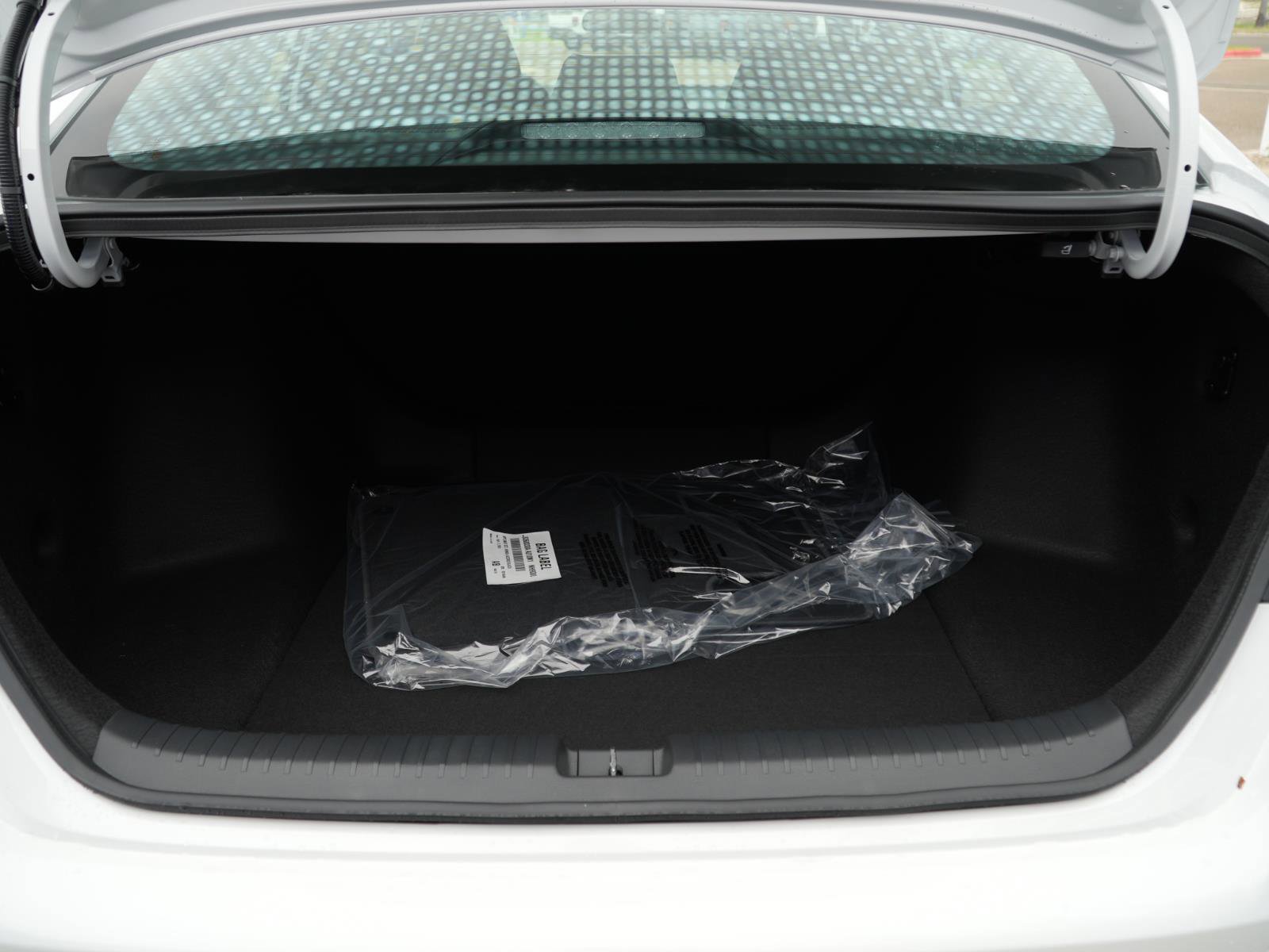 New 2026 Honda Accord LX image 8