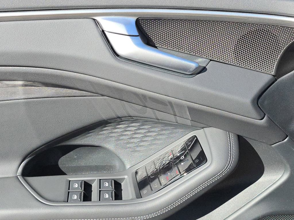 New 2026 Audi A6 Premium Plus AWD/4WD image 19