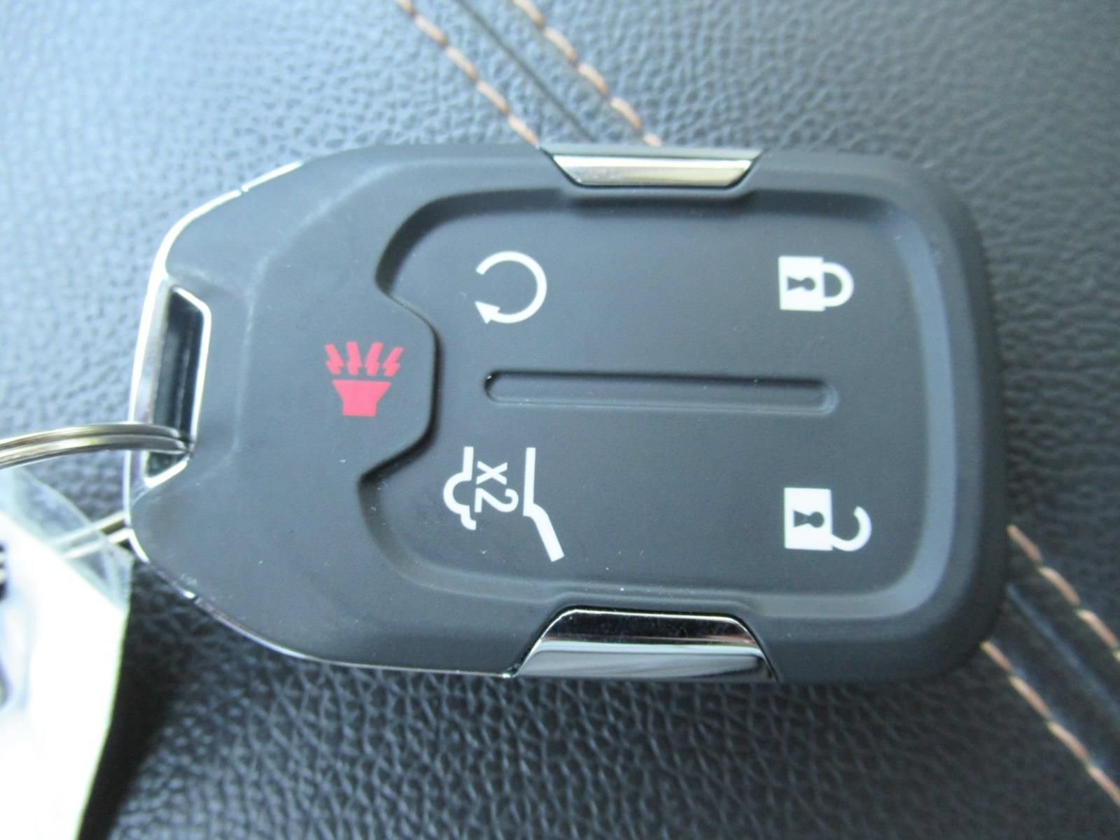 Used 2022 GMC Terrain AT4 w/ Infotainment Package II AWD/4WD image 33