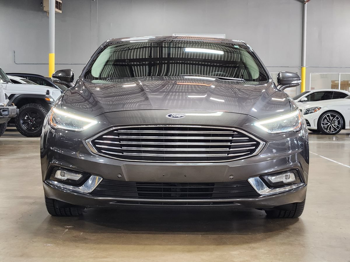 Used 2017 Ford Fusion Titanium FWD image 2