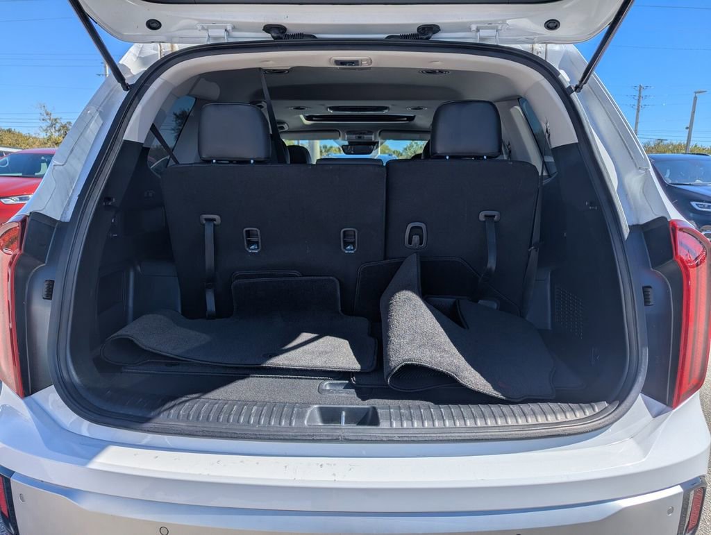 Used 2024 Kia Telluride S w/ S Sunroof Package image 16