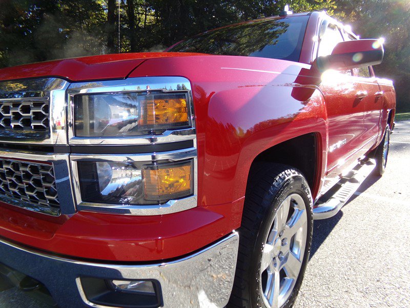 Used 2015 Chevrolet Silverado 1500 LT w/ LT Convenience Package image 2