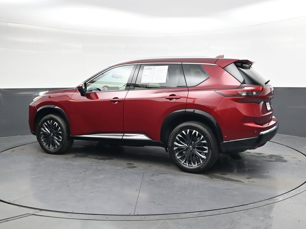 Used 2025 Nissan Rogue Platinum w/ Platinum Premium Package image 7