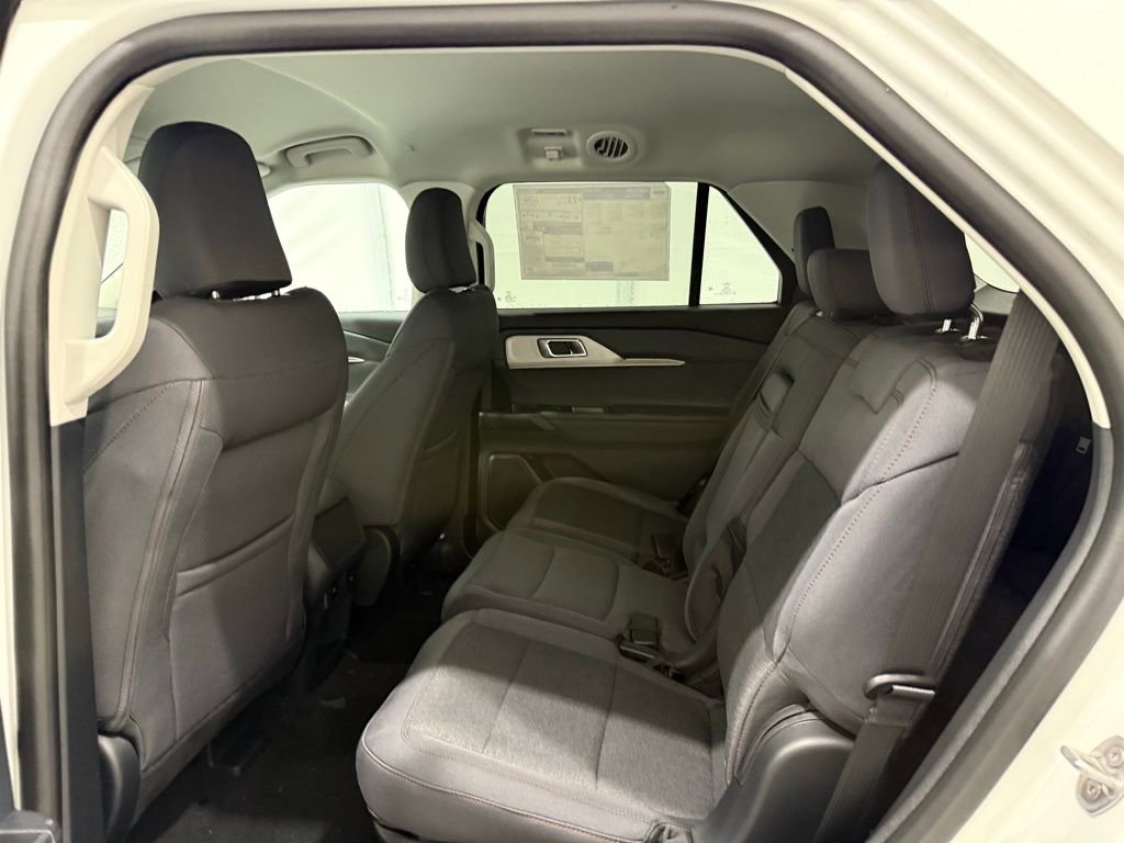 New 2026 Ford Explorer Active image 16