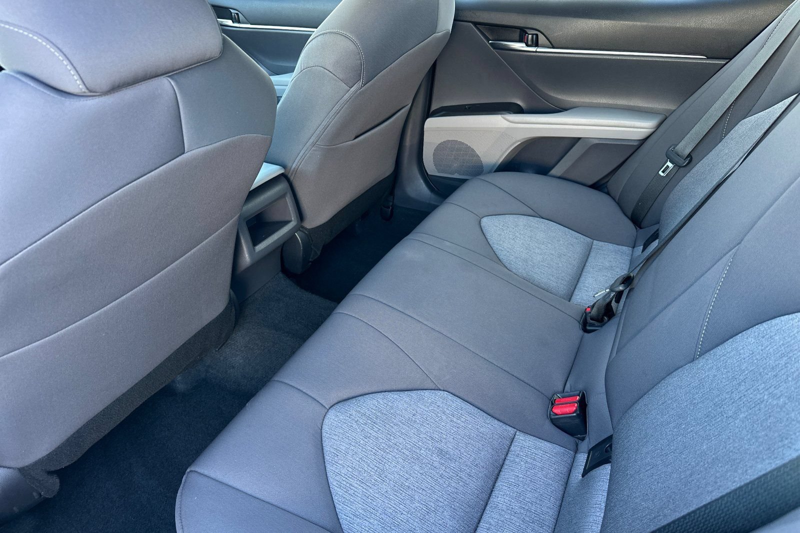 Used 2024 Toyota Camry LE FWD image 13