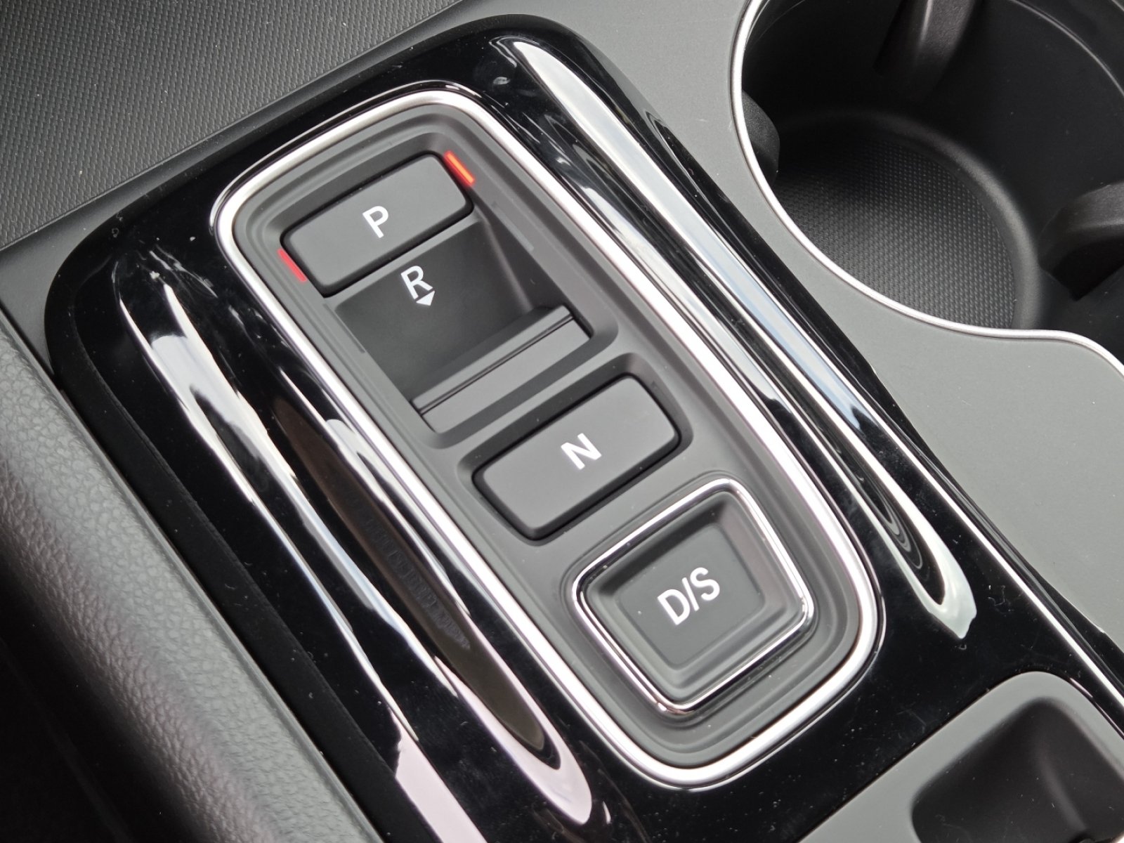 New 2026 Honda Pilot Sport image 5