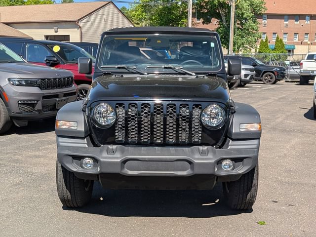 Certified 2024 Jeep Wrangler Sport AWD/4WD image 8