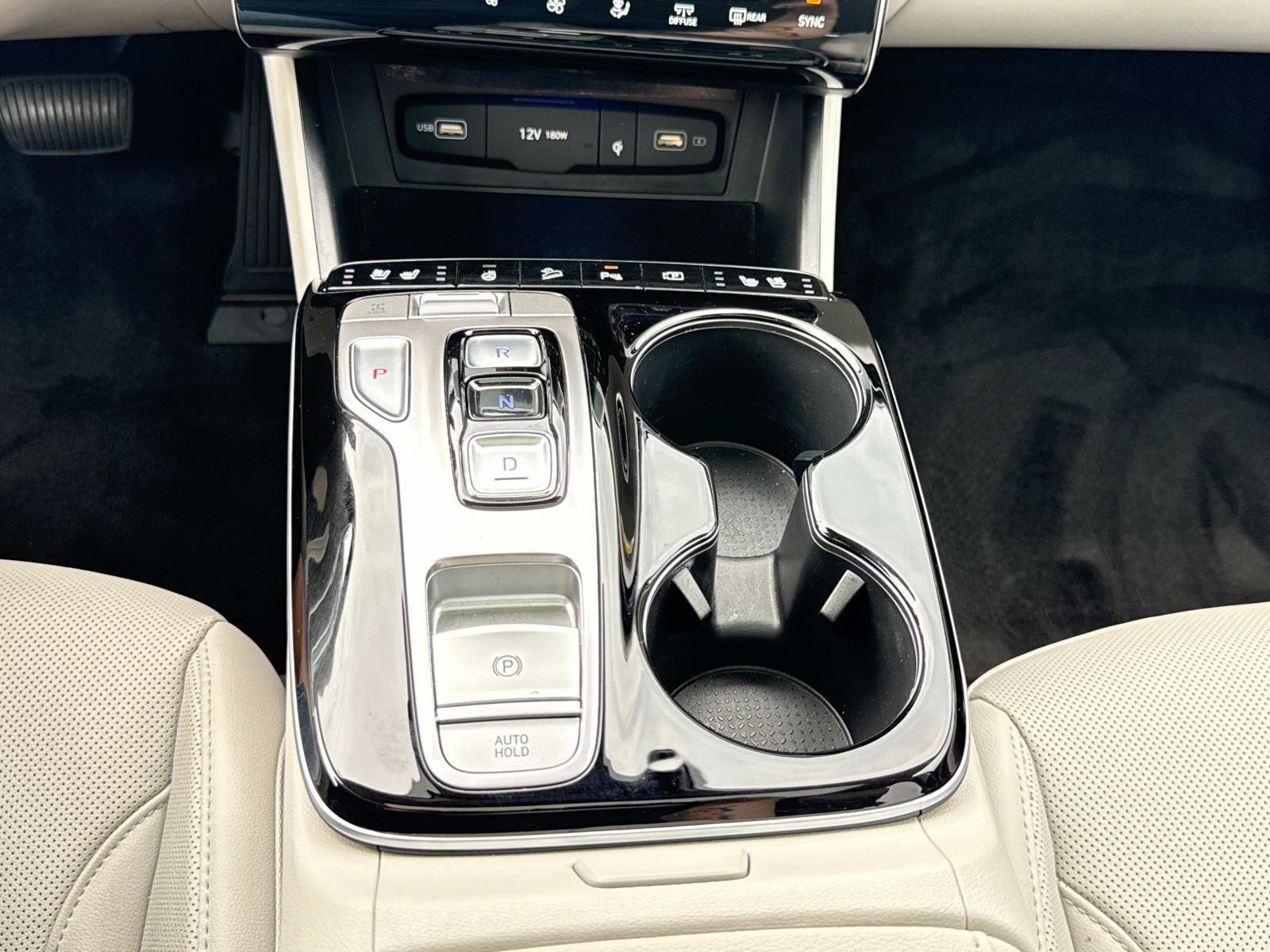 Used 2024 Hyundai Tucson Limited image 7