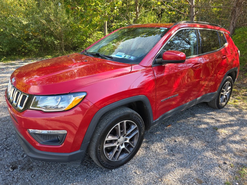 Used 2020 Jeep Compass Latitude AWD/4WD image 3