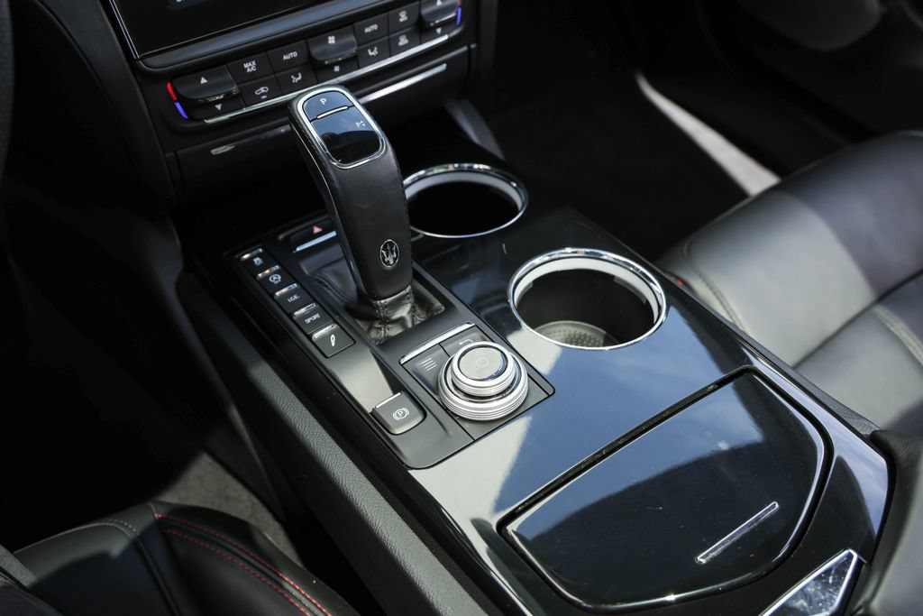 Used 2019 Maserati Quattroporte S GranSport RWD image 8