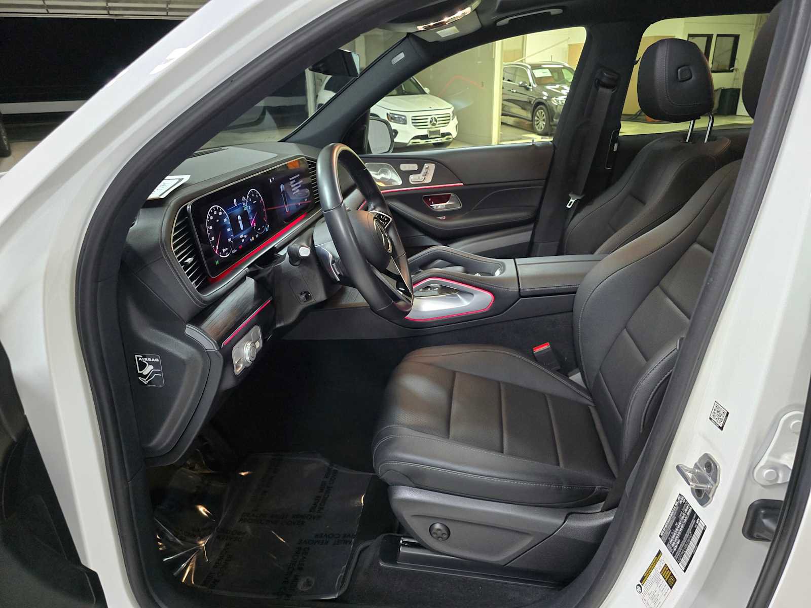 Used 2024 Mercedes-Benz GLS 450 4MATIC image 21