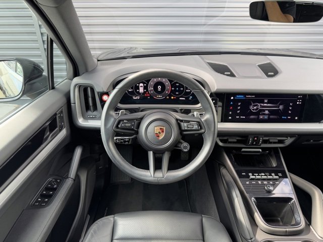 Certified 2024 Porsche Cayenne image 15