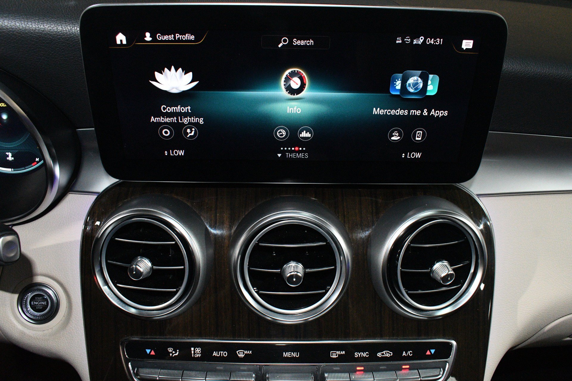 Used 2022 Mercedes-Benz GLC 300 image 35