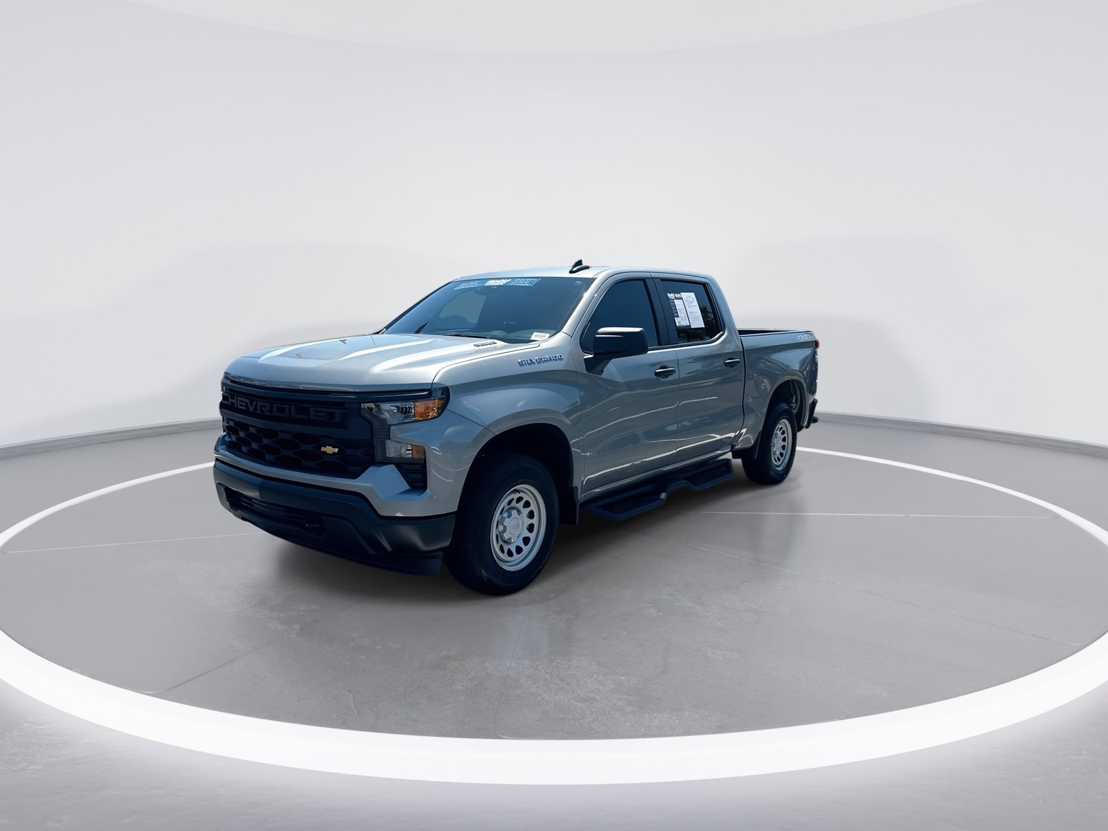 Used 2025 Chevrolet Silverado 1500 W/T w/ Trailering Package AWD/4WD image 5