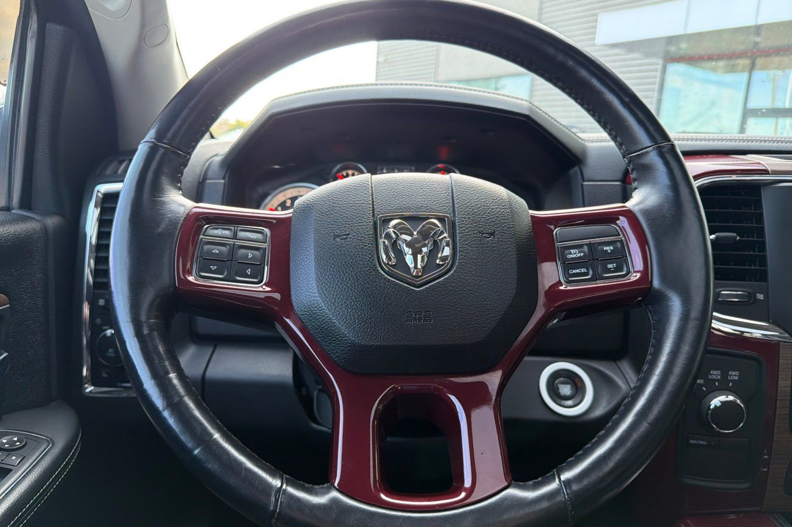 Used 2017 RAM 2500 Laramie w/ Convenience Group image 23