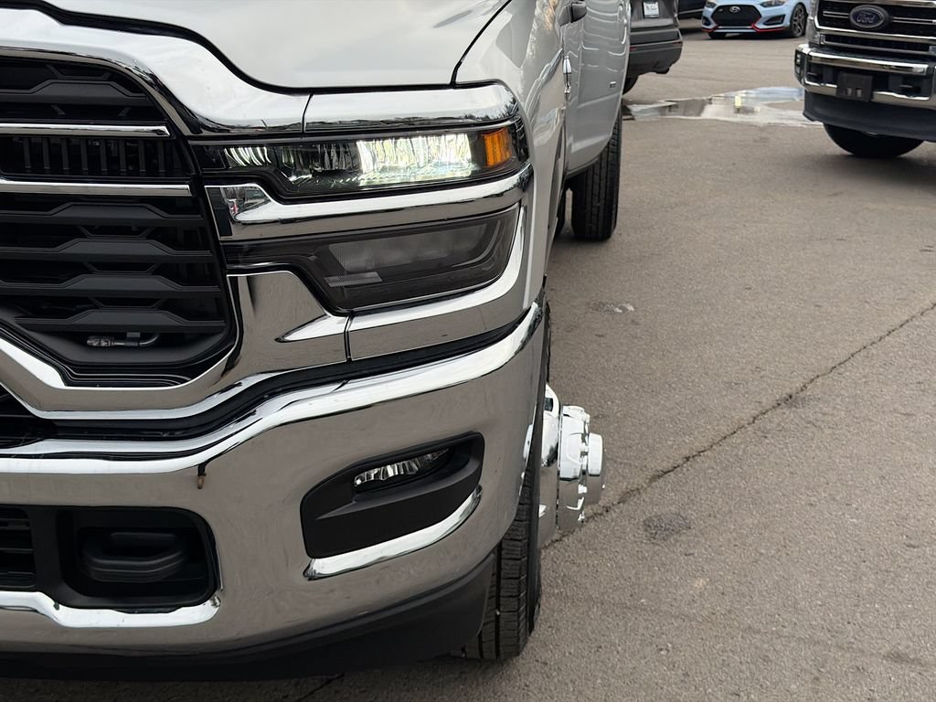 New 2026 RAM 3500 Tradesman w/ Chrome Appearance Group A AWD/4WD image 10