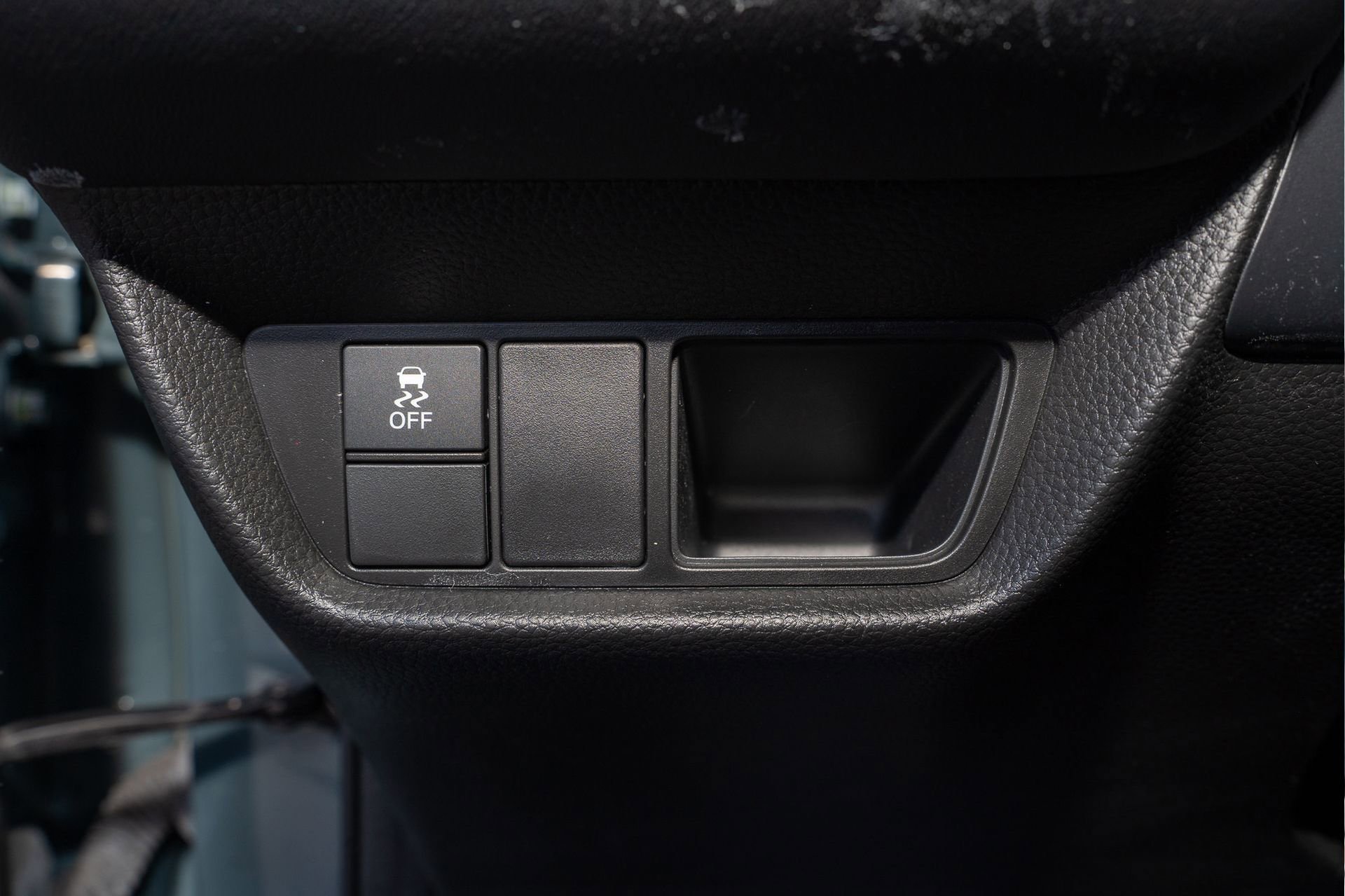 Certified 2023 Honda HR-V Sport image 28