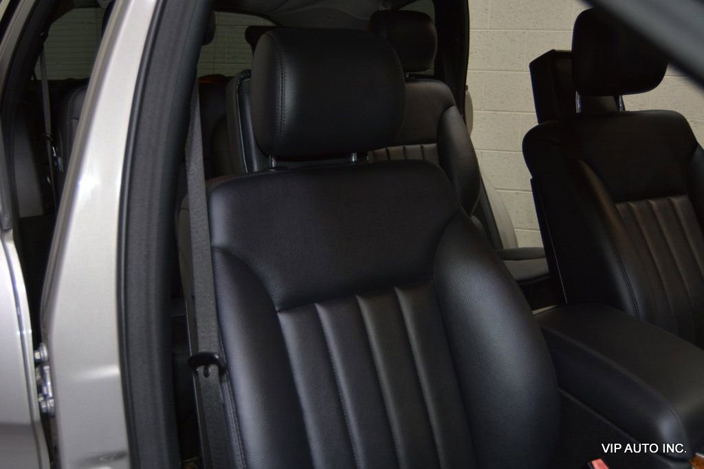 Used 2009 Mercedes-Benz R 320 BlueTEC 4MATIC image 14