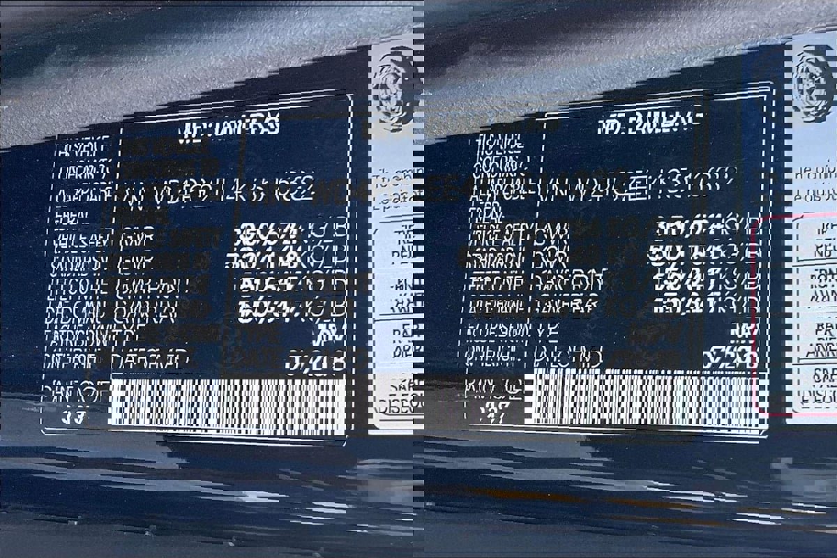 Used 2019 Mercedes-Benz Metris Passenger image 33