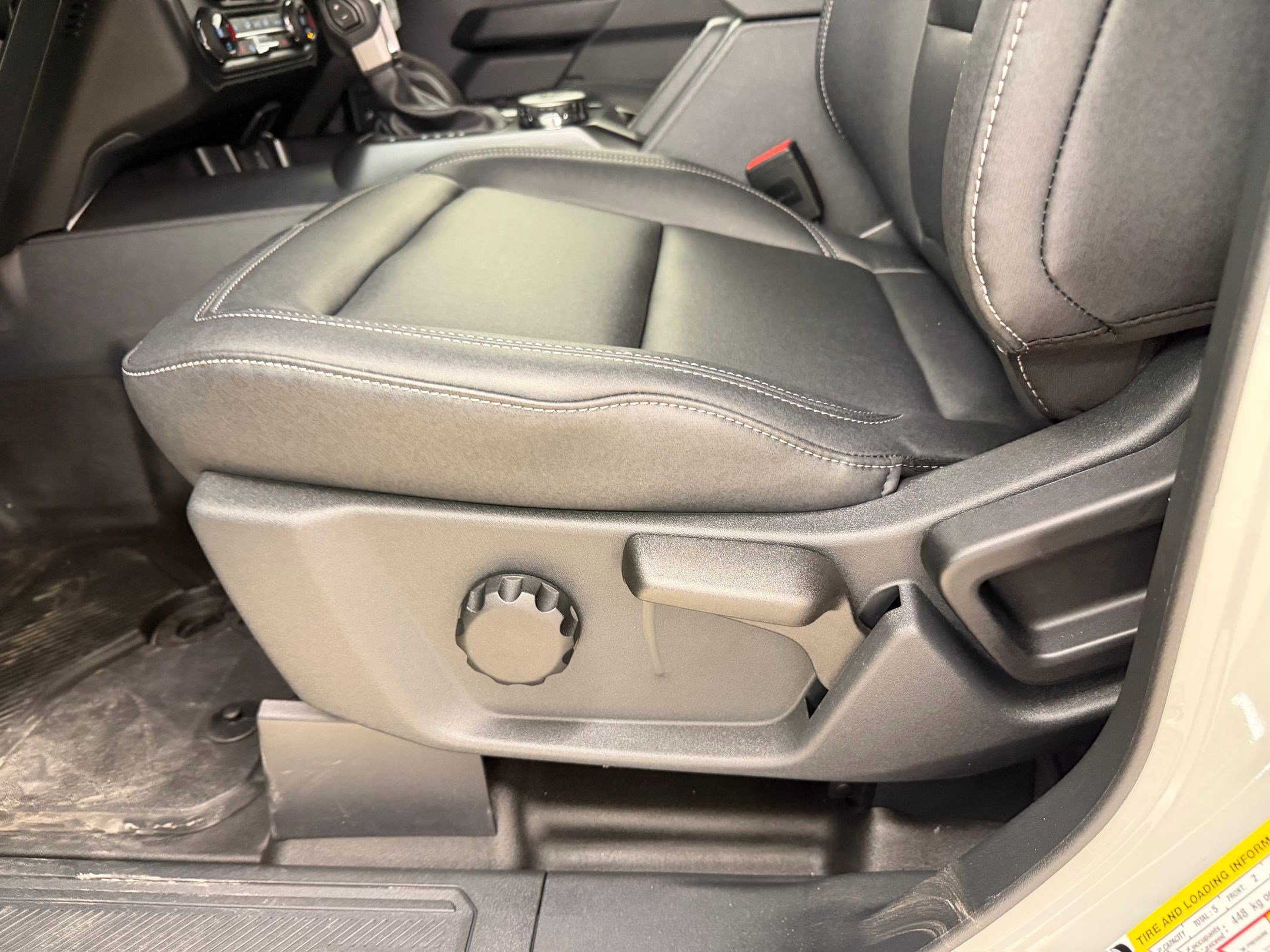 New 2026 Ford Bronco Badlands w/ Sasquatch Package image 12